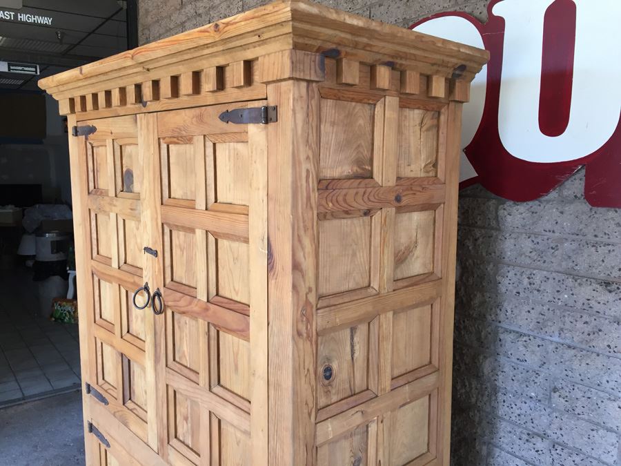 Rustic Wooden Cabinet [Photo 8]