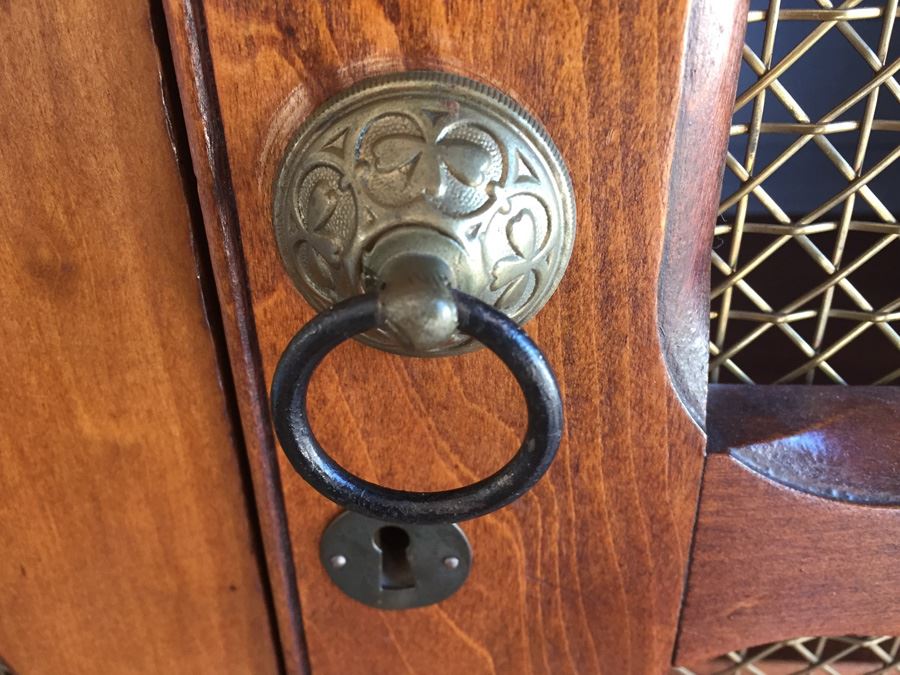 Antique American Pastry Cupboard Pie Safe c. 1880-1890 Estimate $1,000 [Photo 3]