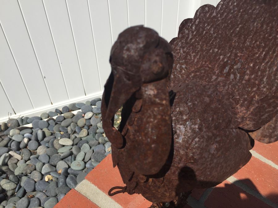 Metal Rooster Garden Sculpture [Photo 7]