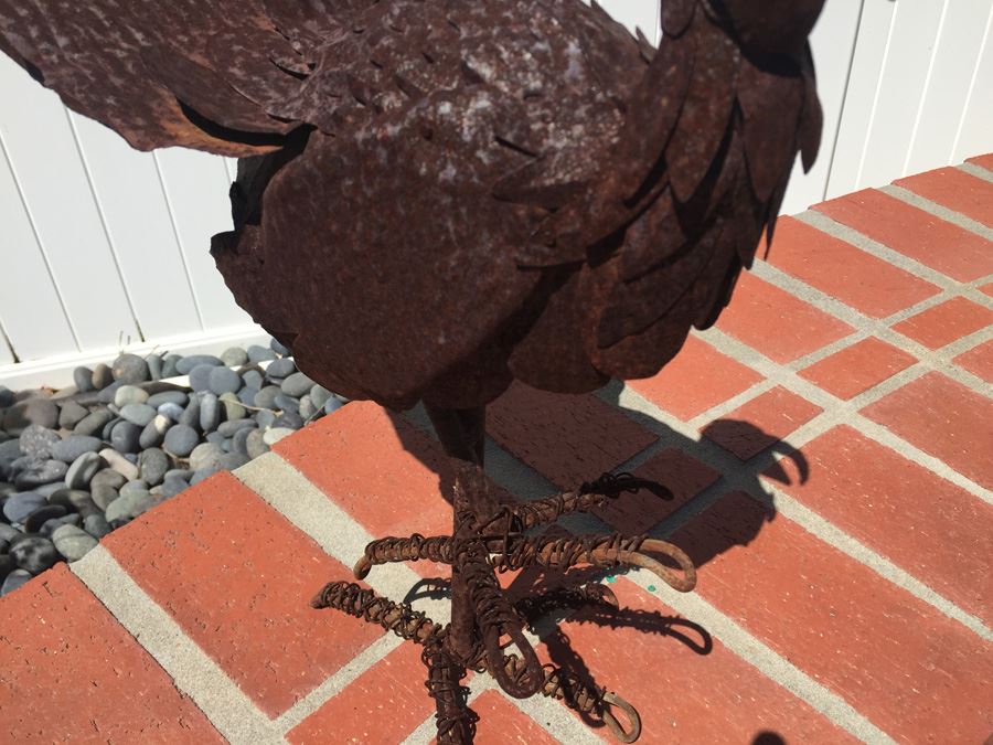 Metal Rooster Garden Sculpture [Photo 4]