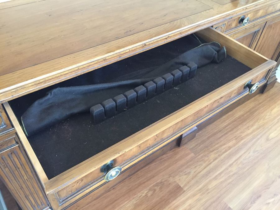 Heritage Grand Tour Sideboard Credenza [Photo 8]