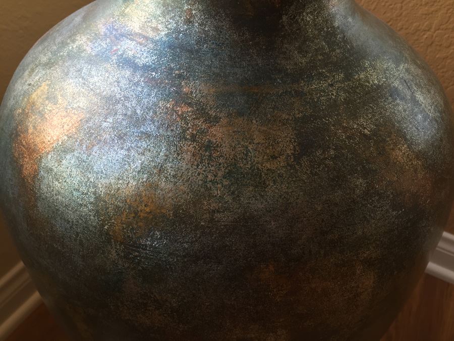 Large Decorative Vase With Artificial Flowers 28.5' Tall [Photo 4]