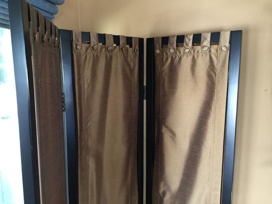Three Panel Screen [Photo 3]