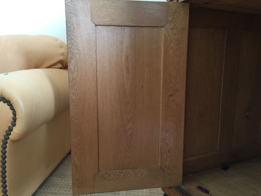 Beautiful Antique Cabinet With Lock And Skeleton Key [Photo 11]
