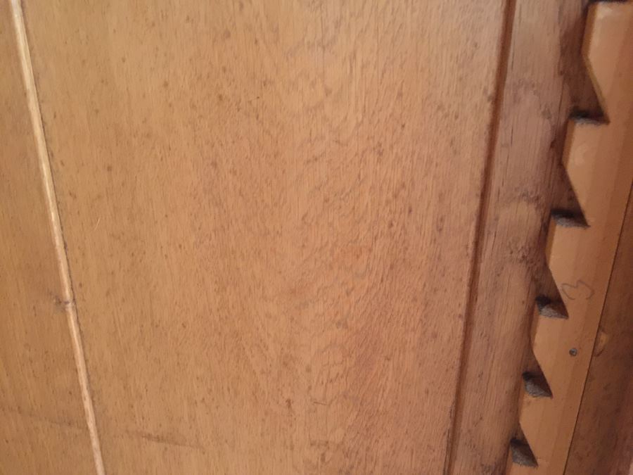 Beautiful Antique Cabinet With Lock And Skeleton Key [Photo 8]