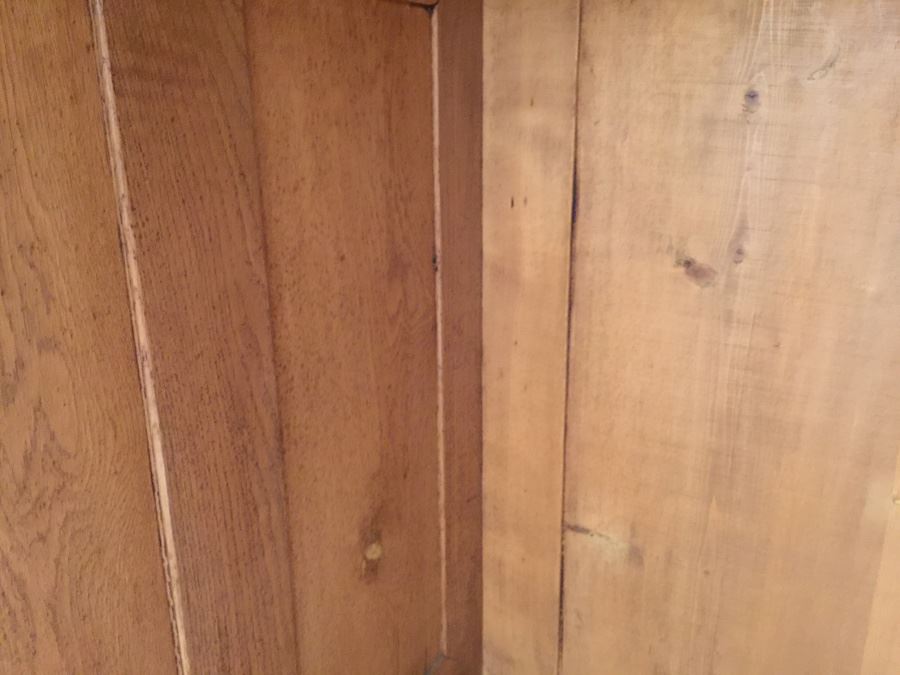 Beautiful Antique Cabinet With Lock And Skeleton Key [Photo 9]