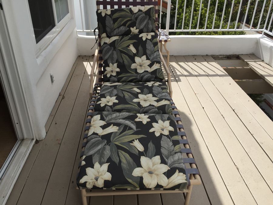 3-Piece Tropitone Patio Furniture Set [Photo 13]