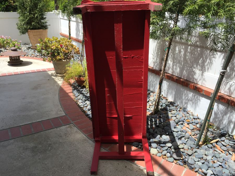Nice Wooden Garden Bench Painted Red 51.5' Long [Photo 5]