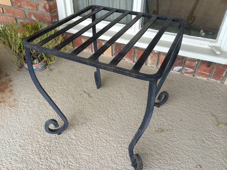 Wrought Iron Side Table [Photo 3]