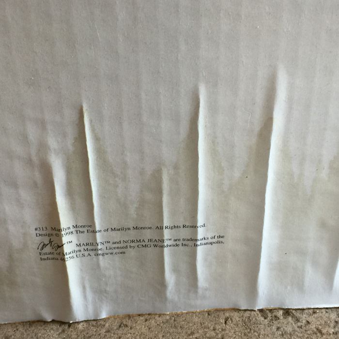 Marilyn Monroe Lifesize Cardboard Cutout [Photo 5]