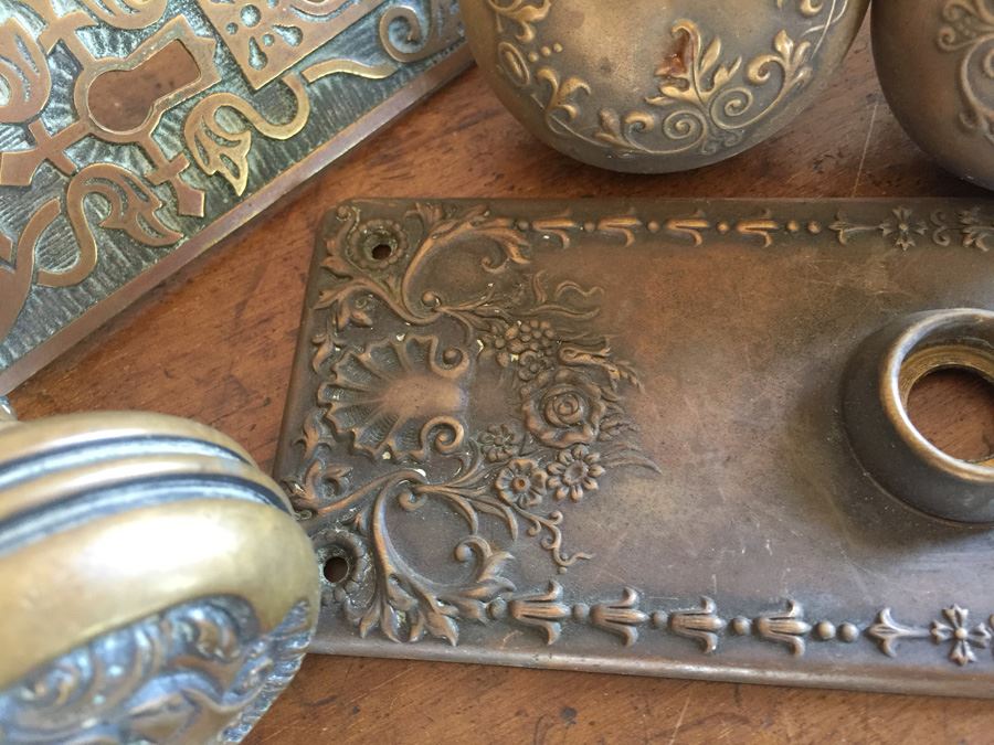 Vintage Door Hardware Door Knobs [Photo 6]