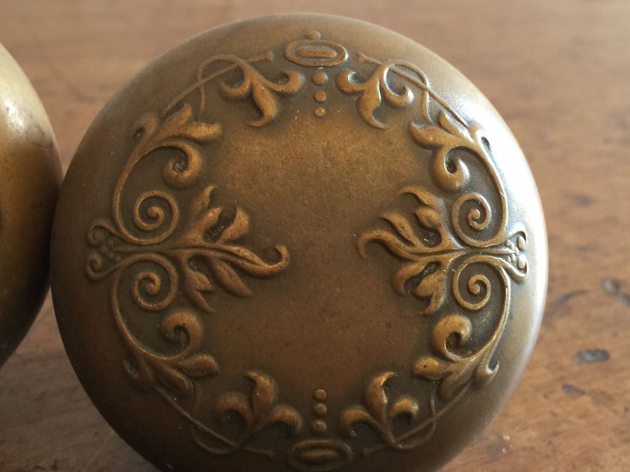 Vintage Door Hardware Door Knobs [Photo 4]