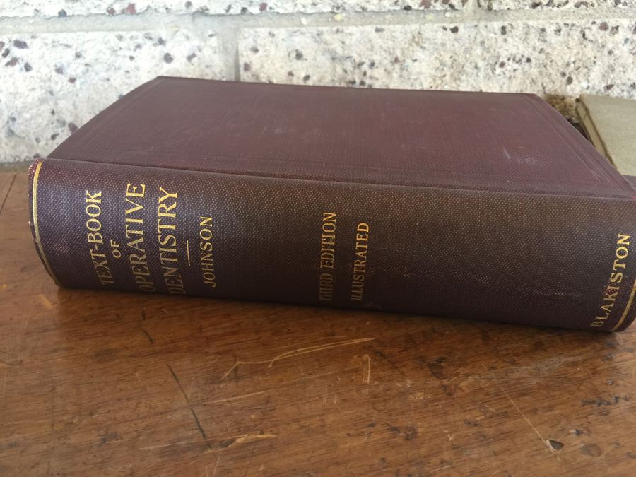 Vintage Dental Books [Photo 6]