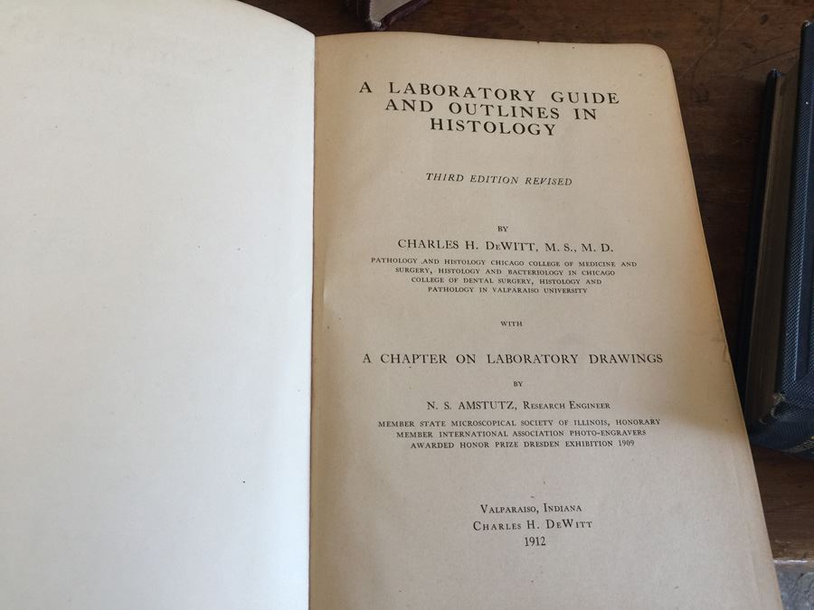 Vintage Dental Books [Photo 10]