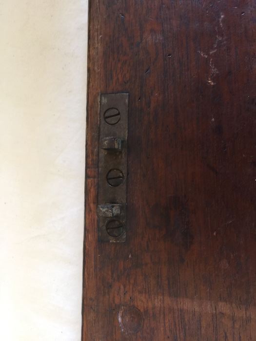 Antique Footed Box [Photo 7]