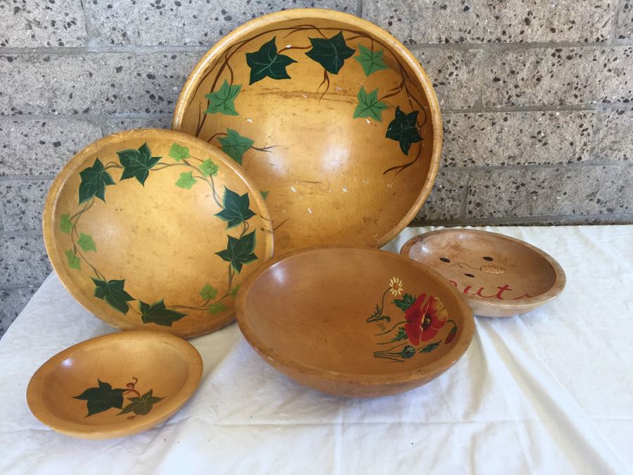 Hand Painted Wooden Bowl Lot [Photo 1]