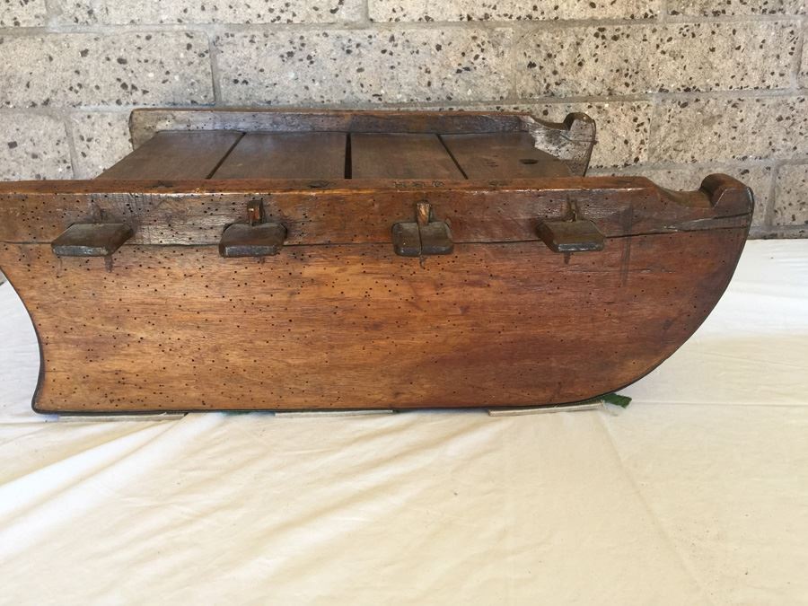 Hand Made Custom Child's Sled [Photo 1]