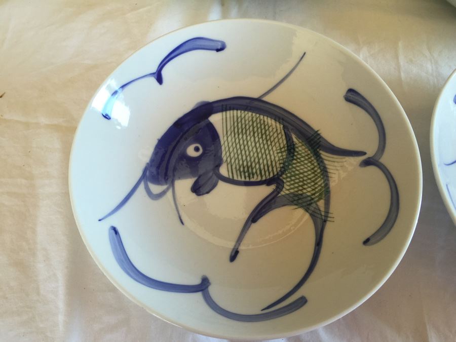 Set Of Four Asian Bowls With Hand Painted Koi Fish Individually Signed [Photo 2]