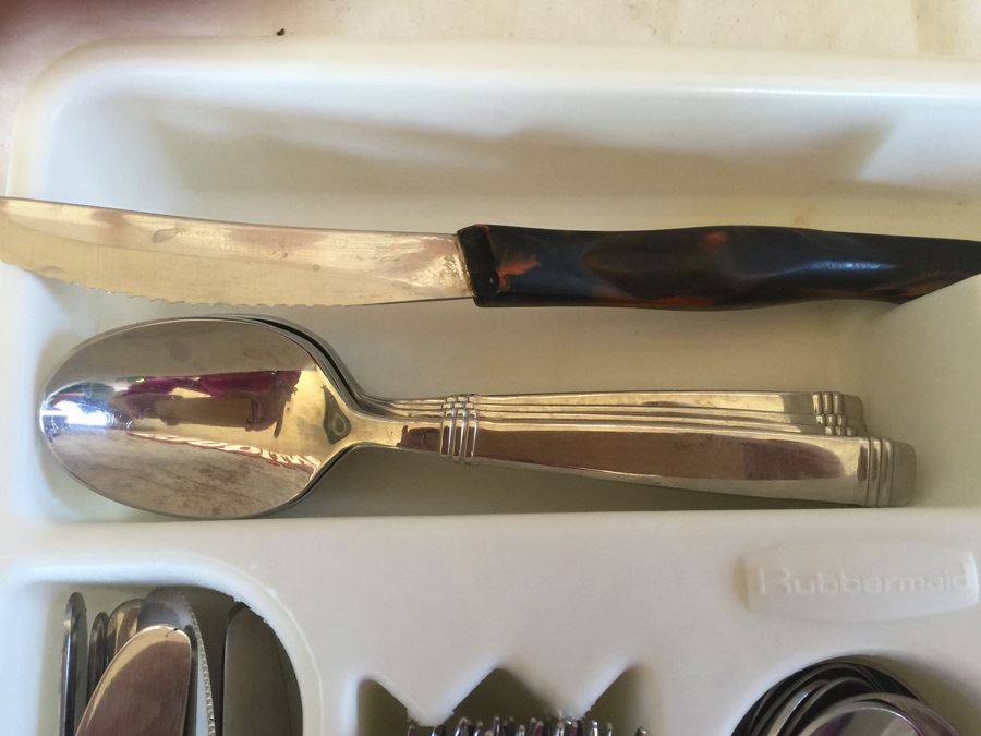 Flatware Set Retroneu With Steak Knife
