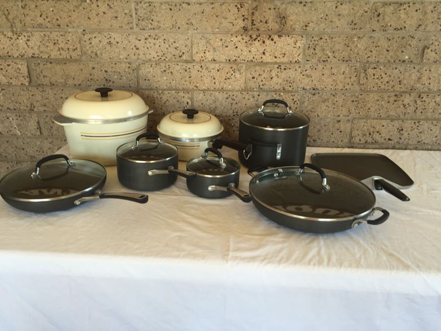 15-Piece Lot Of Pots And Pans Including Calphalon And Regal Ware
