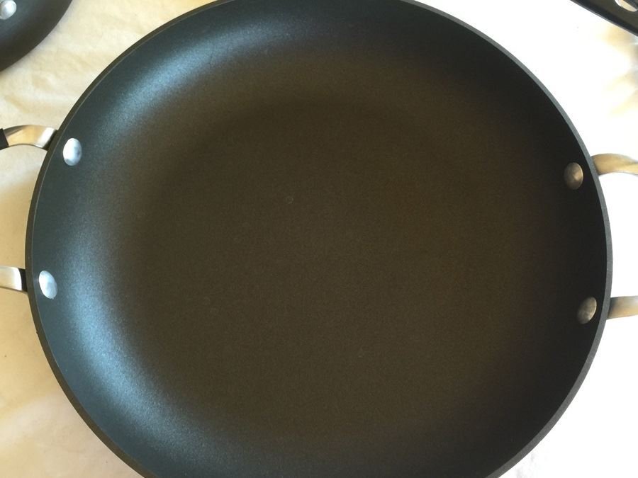 15-Piece Lot Of Pots And Pans Including Calphalon And Regal Ware [Photo 20]