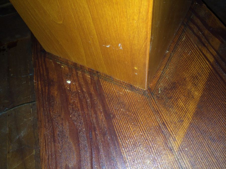 Wooden Pedestal Dining Table w/ Four Solid Wood Dining Chairs [Photo 9]