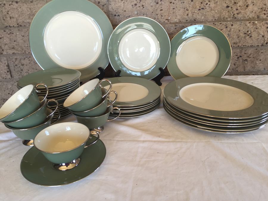 Flintridge China Made In California Platinum Pattern China Set