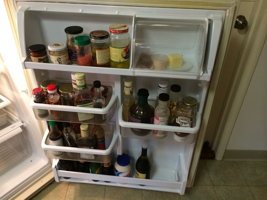 White Whirlpool Gold Top-Freezer Refrigerator [Photo 7]