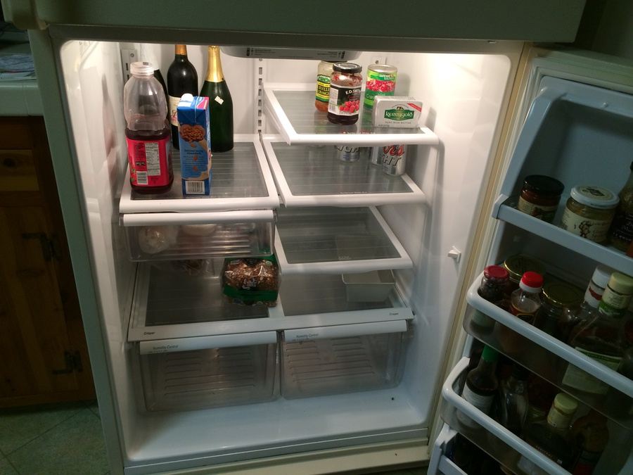 White Whirlpool Gold Top-Freezer Refrigerator [Photo 6]