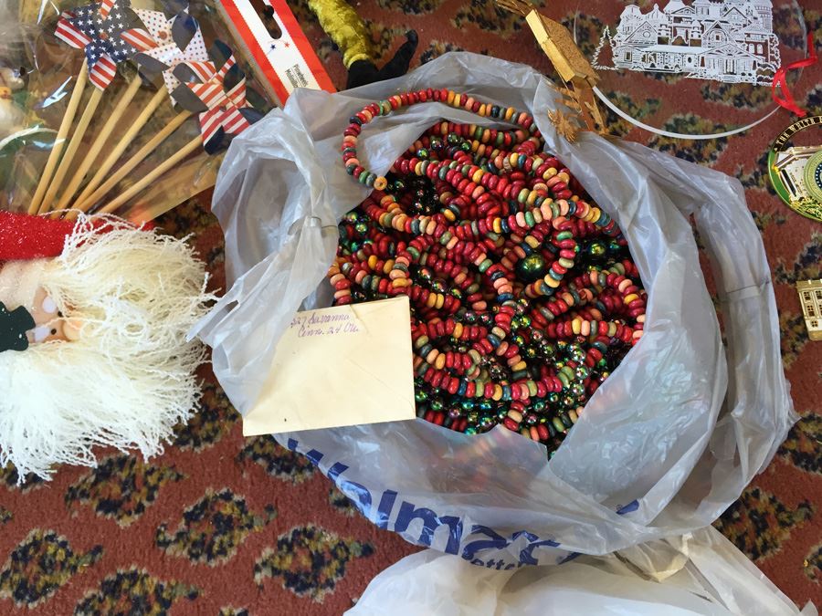 Christmas Decoration Lot [Photo 7]