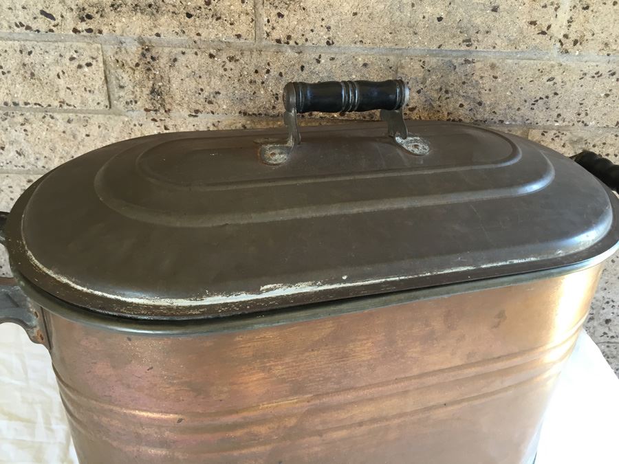 Vintage Copper Wash Tub With Lid [Photo 6]