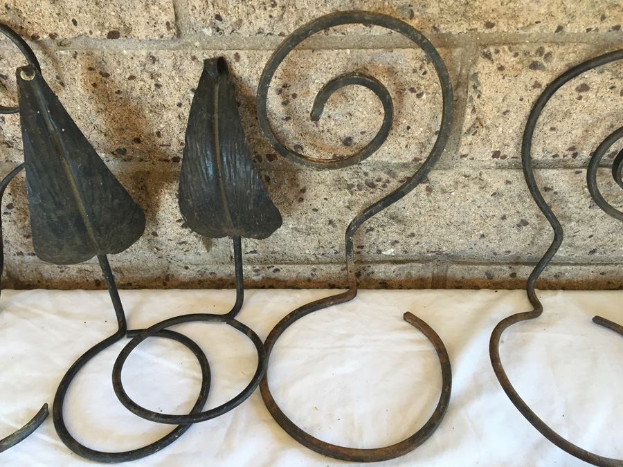 Frog And Pot Holder Garden Lot [Photo 8]