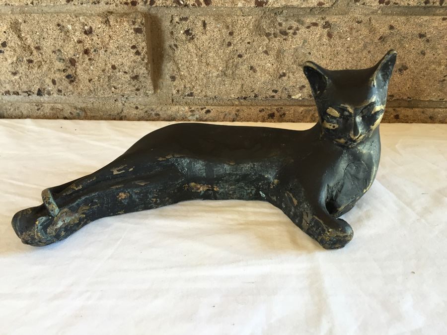 Vintage Brass Cat Sculpture [Photo 1]