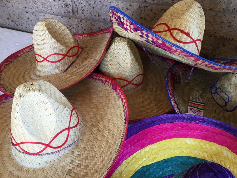 Party Hat Lot [Photo 8]