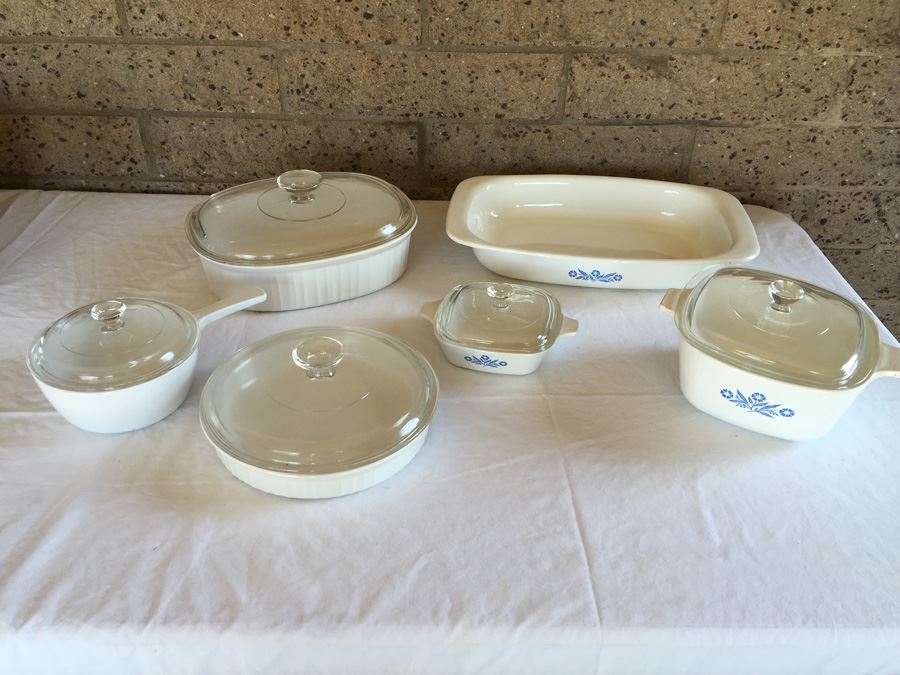 Corningware Lot Note That Two Pieces Have Chips