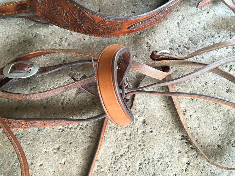 Chas. (Charles) P. Shipley Kansas City, MO Tooled Leather Saddle With Wooden Display Stand Estimate $500-$1,000 [Photo 24]