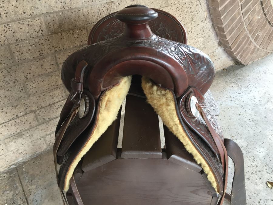 Chas. (Charles) P. Shipley Kansas City, MO Tooled Leather Saddle With Wooden Display Stand Estimate $500-$1,000 [Photo 15]