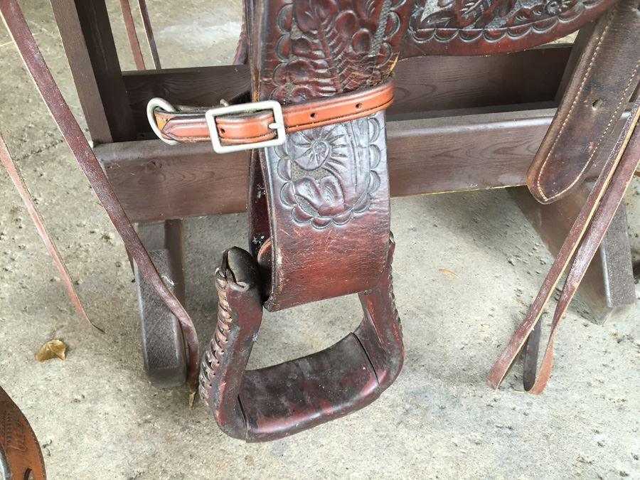 Chas. (Charles) P. Shipley Kansas City, MO Tooled Leather Saddle With Wooden Display Stand Estimate $500-$1,000 [Photo 14]