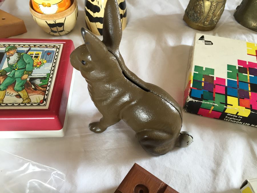 Vintage Toy And Bell Lot [Photo 22]