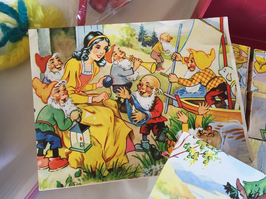 Vintage Toy And Bell Lot [Photo 3]