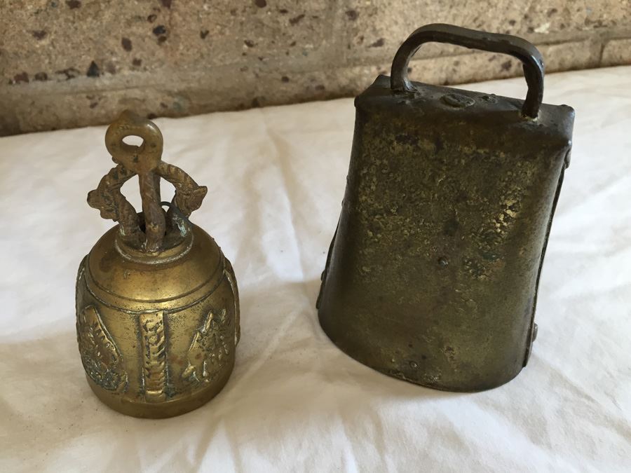 Vintage Toy And Bell Lot [Photo 8]