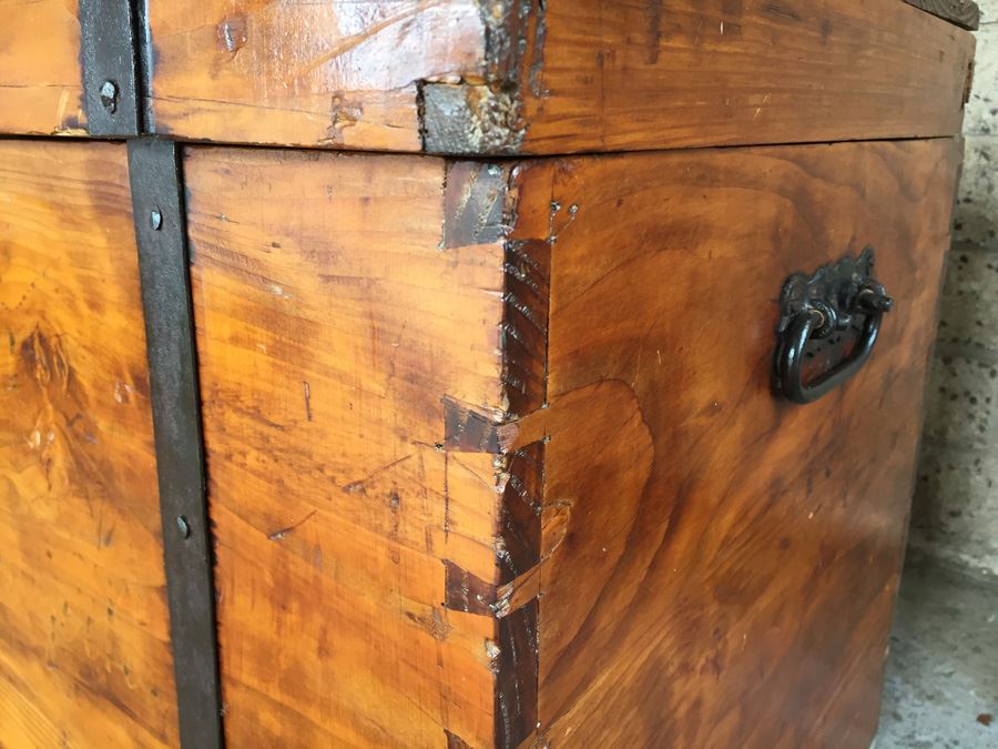 Early American Pine Blanket Chest With Original Hardware And Strapping [Photo 8]