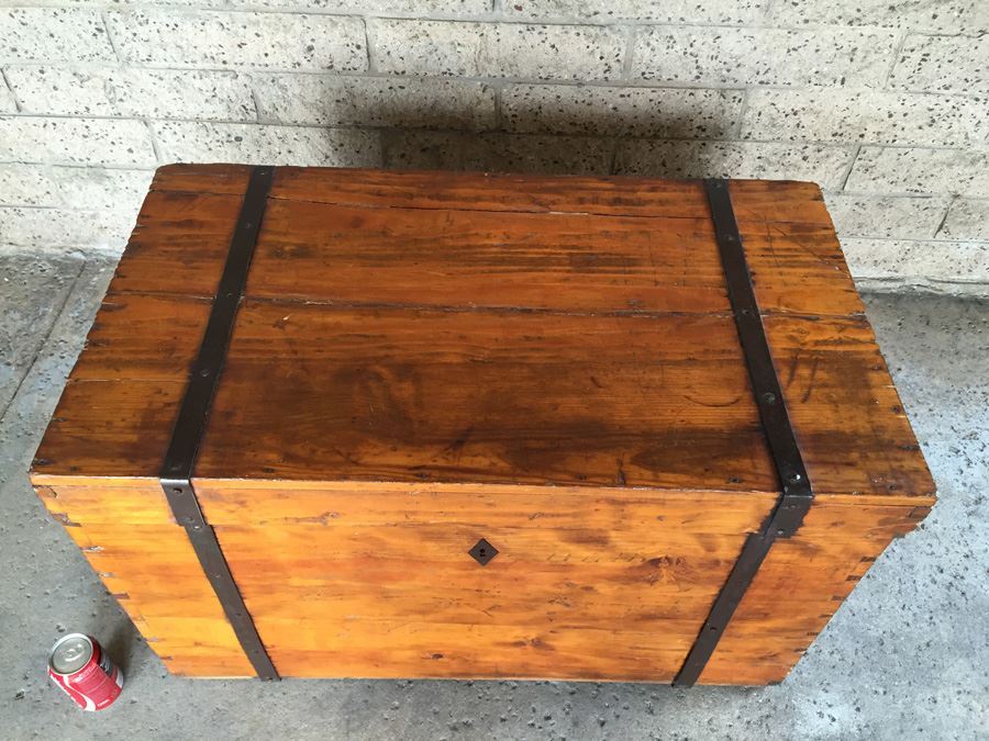 Early American Pine Blanket Chest With Original Hardware And Strapping [Photo 7]