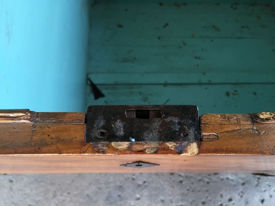 Early American Pine Blanket Chest With Original Hardware And Strapping [Photo 19]
