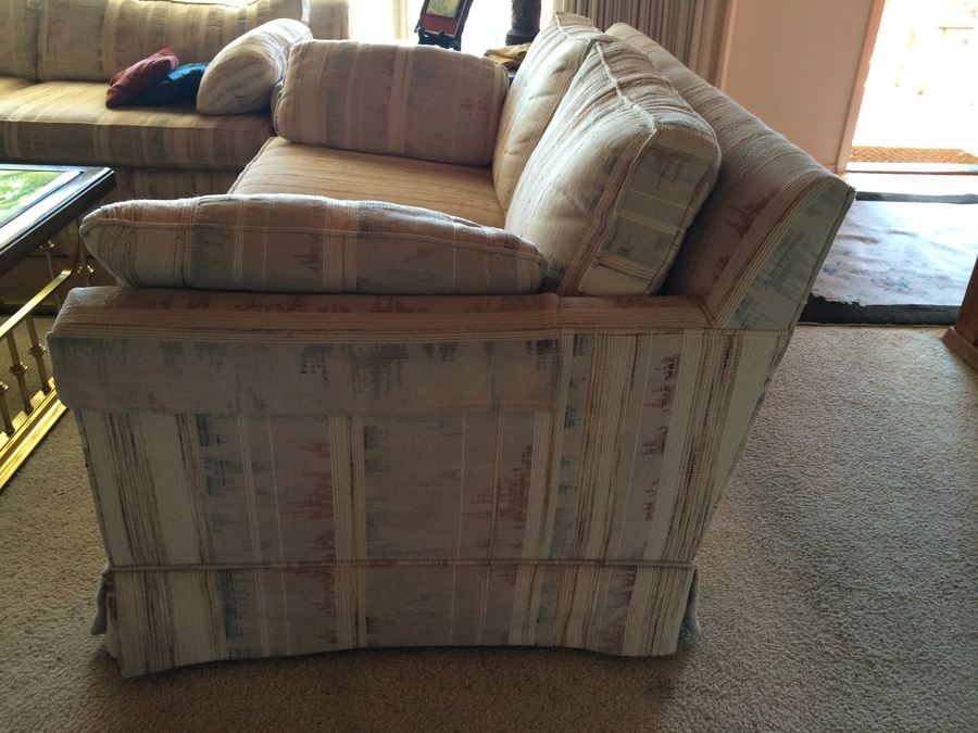 Dunbar Loveseat [Photo 2]