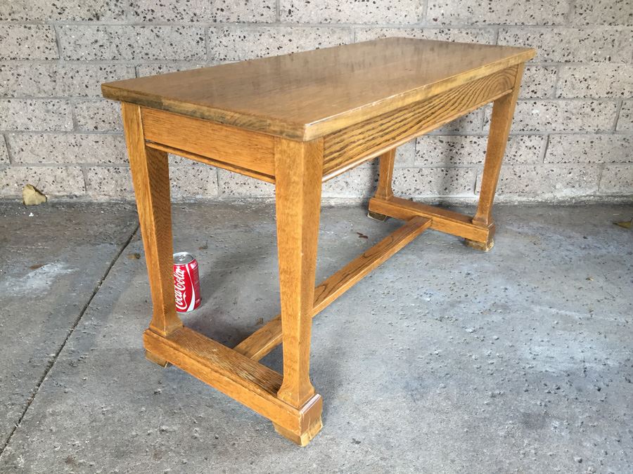 Antique Piano Bench [Photo 2]