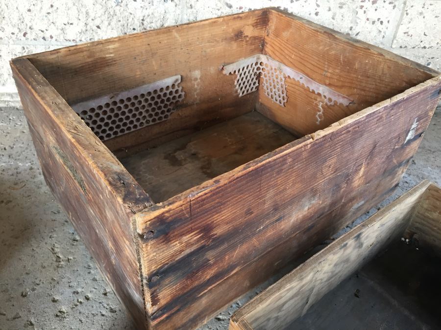 Wooden Box Lot [Photo 7]