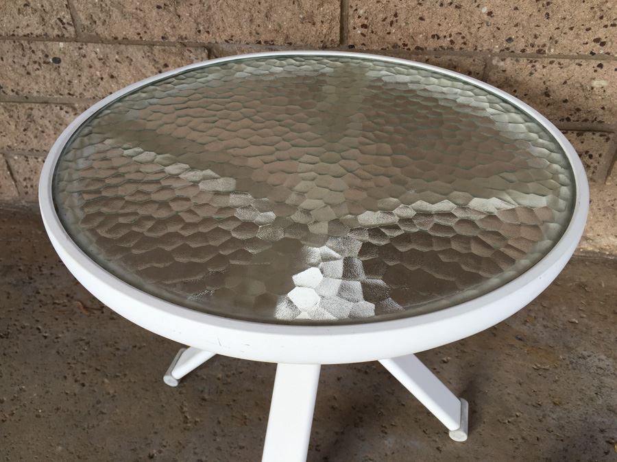 White Brown Jordan Side Table Patio Furniture [Photo 2]