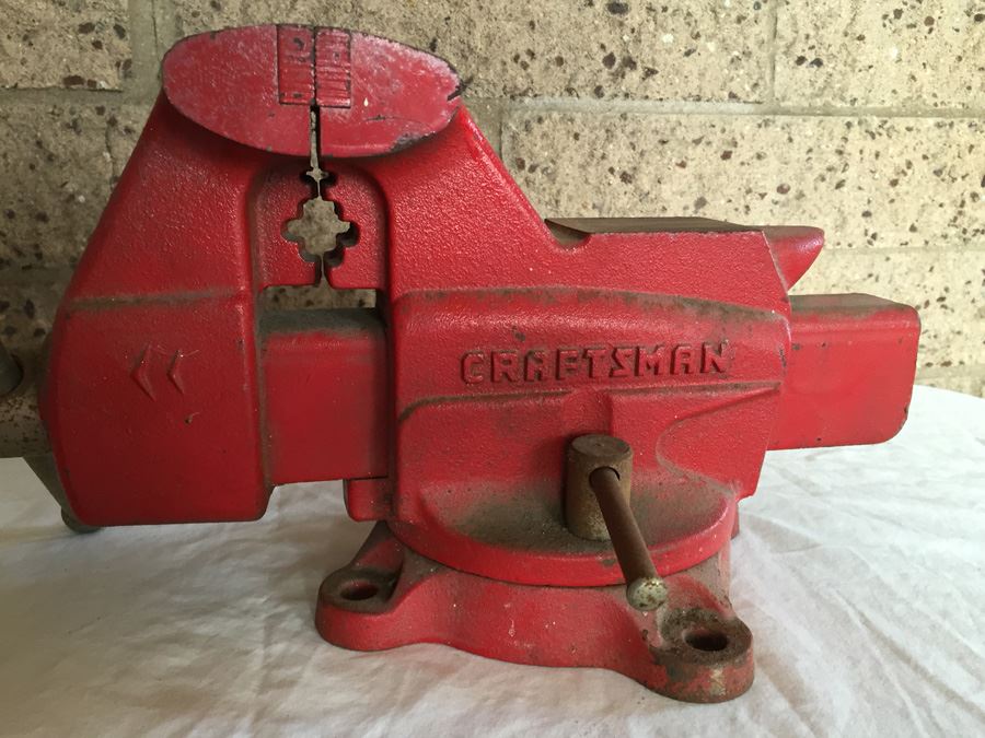 Red Craftsman Vise Model No. 391-5188 [Photo 6]