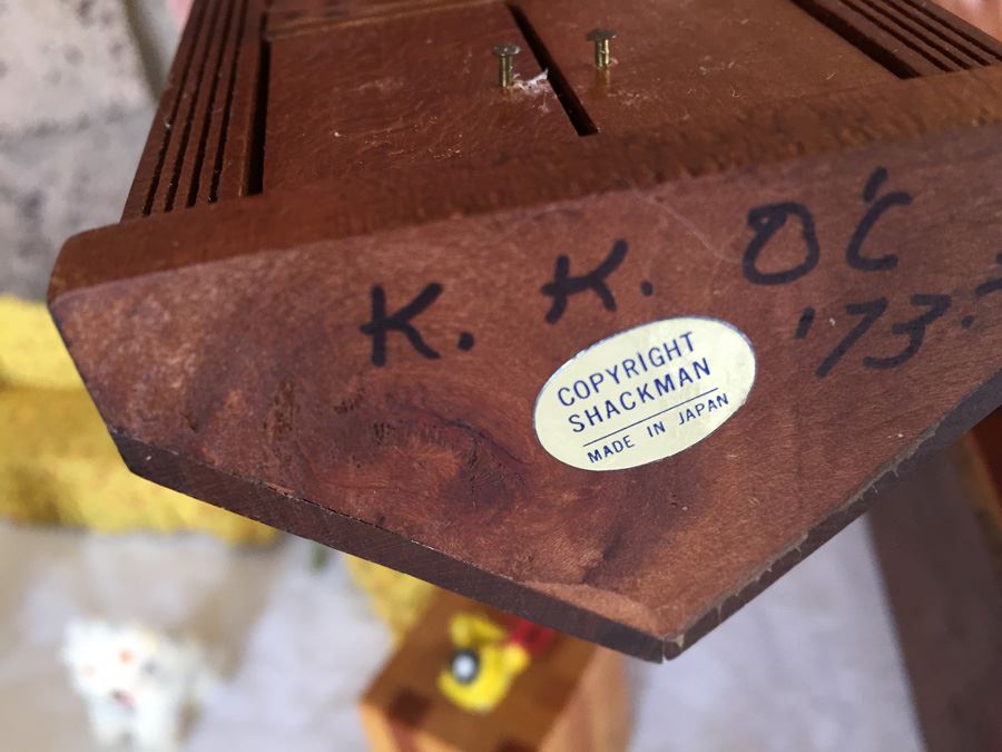 Huge Collection Of Miniature Doll House Furniture Over 100 Pieces [Photo 42]